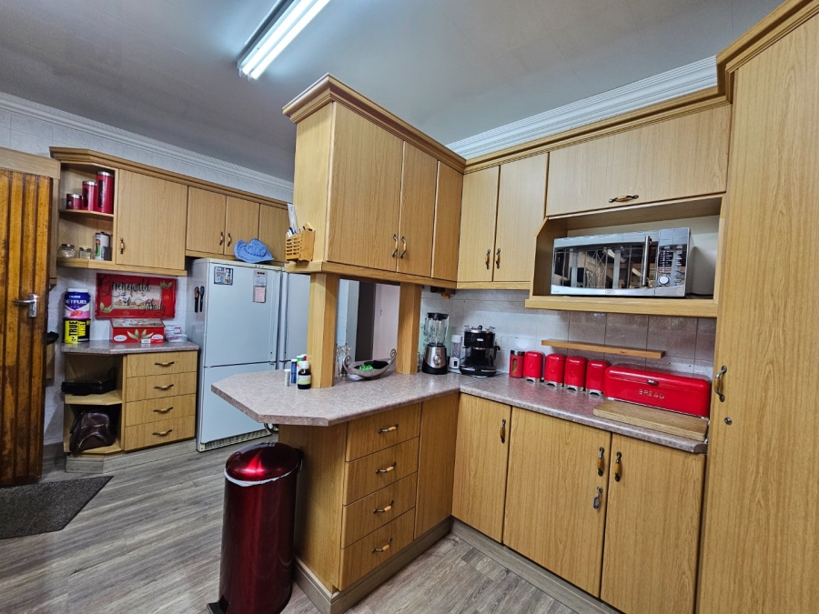 3 Bedroom Property for Sale in Vaalpark Free State